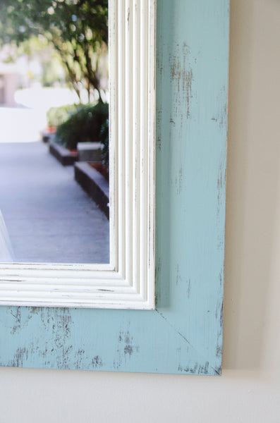 Bright Drizzle Corkboard