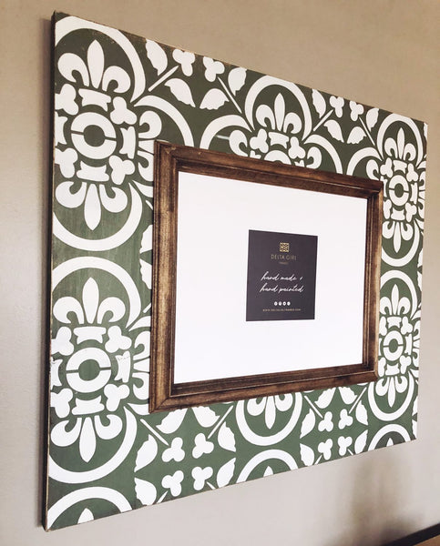 Perfect Sage Statement Frame